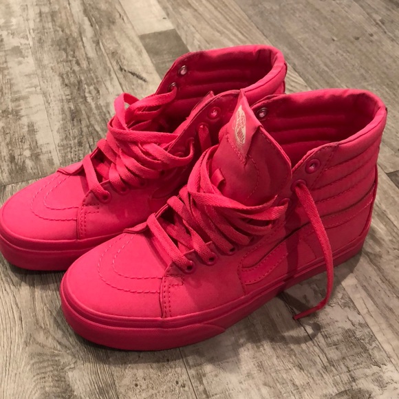 hot pink vans sk8 hi